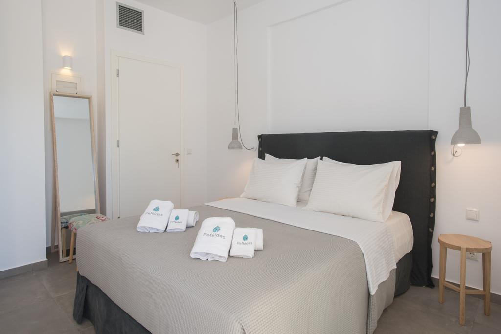 Pefkides Apartment Marathopoli Bagian luar foto